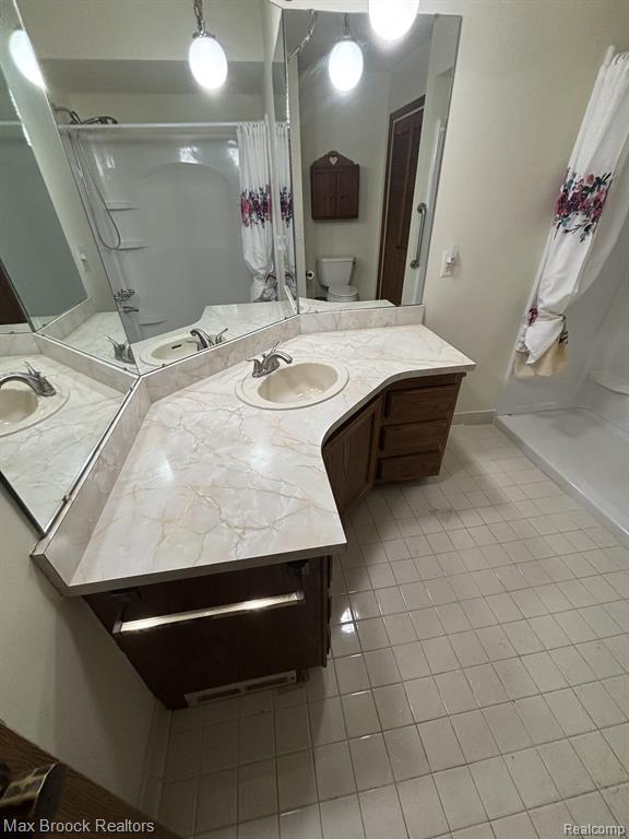 Building Photo - 69 Meadow Wood Dr