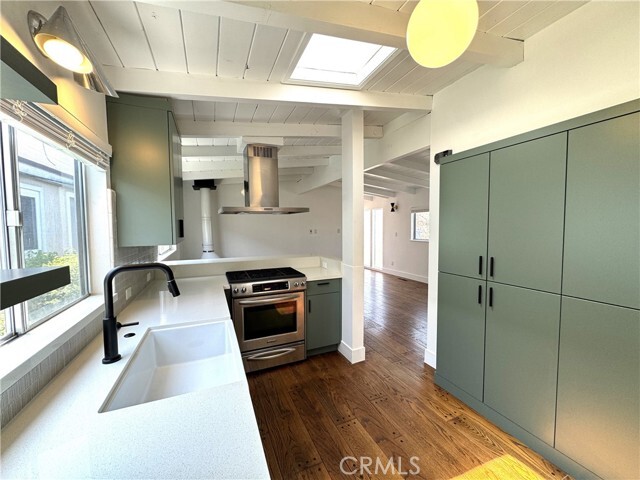 Building Photo - 1631 Lomax Ln