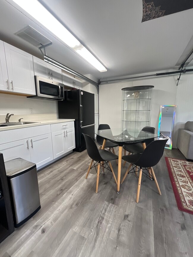 Dining Room - 2331 Ocean Ave