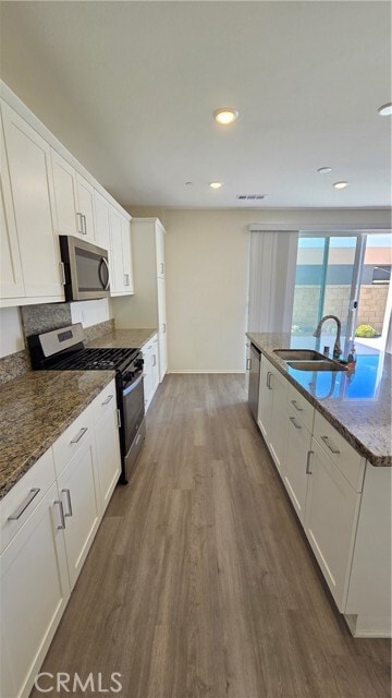 Building Photo - 4068 Angel Dr