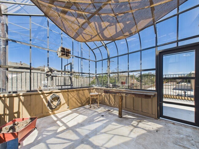 Building Photo - 7608 Del Monte Dr