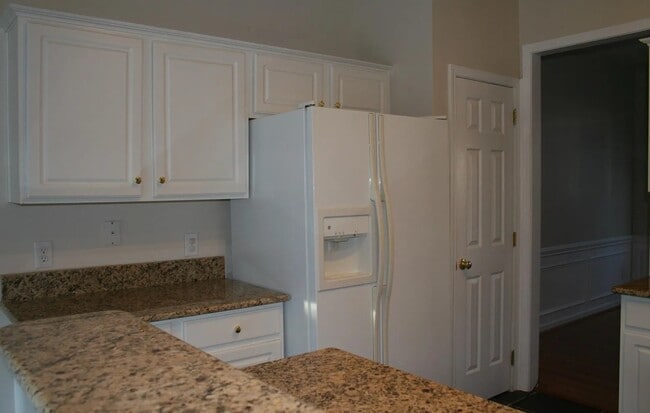 Building Photo - 2612 Stirrup Ridge Ln