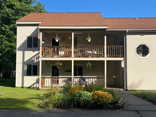 Building Photo - 9 Fawn Meadows