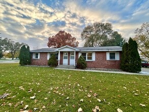 Building Photo - Wallace Ave 3189/3191