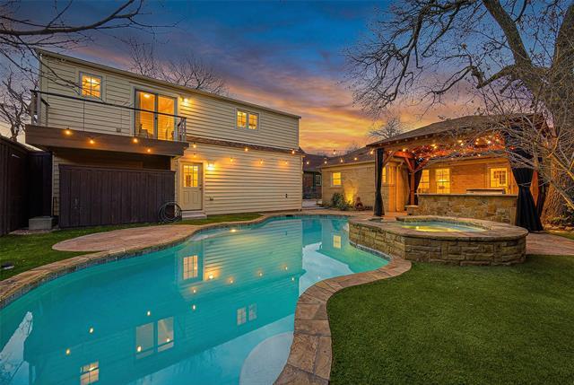 Building Photo - 5623 McCommas Blvd