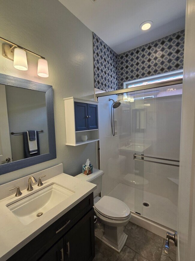 Building Photo - 35532 N Sunset Trail