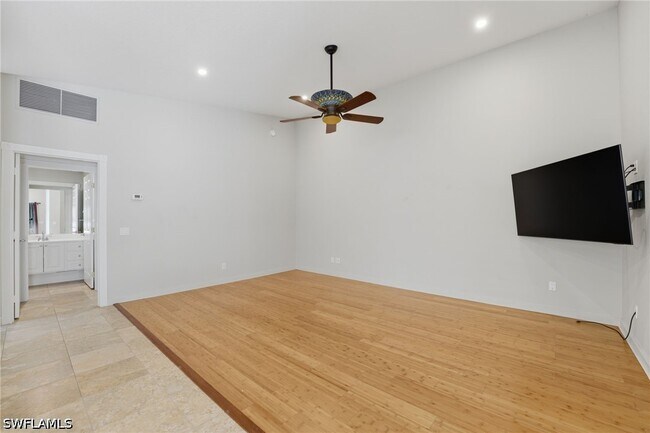 Building Photo - 28207 Islet Trail