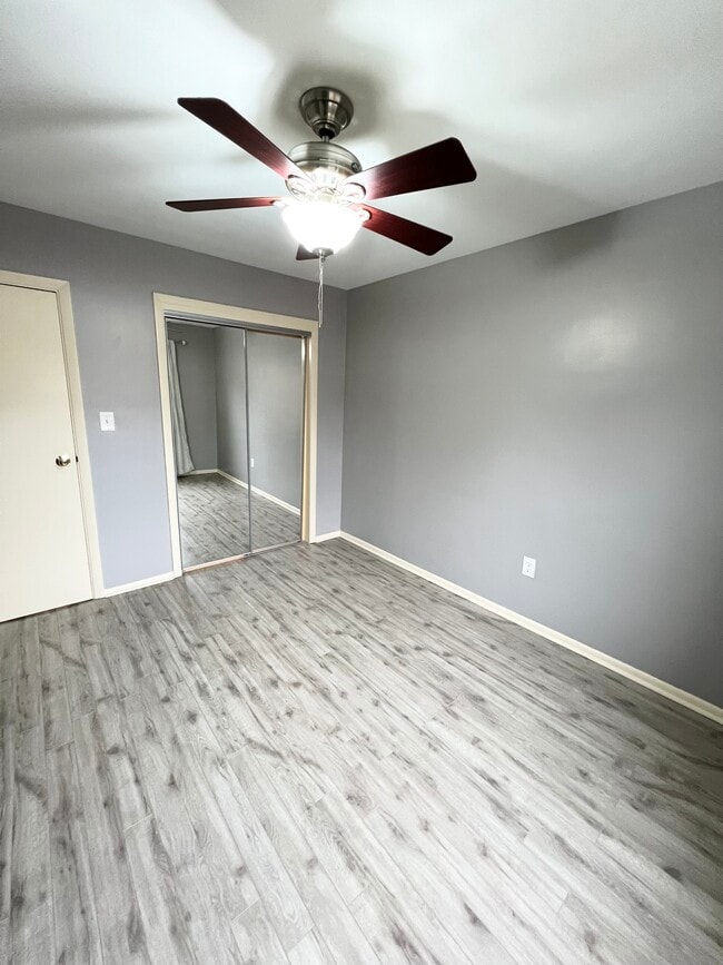 Building Photo - 20301 Shelburne Rd