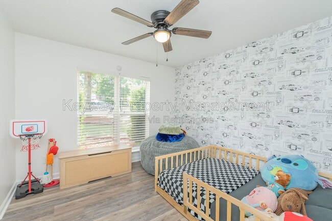 Building Photo - 3128 Alexandria Dr