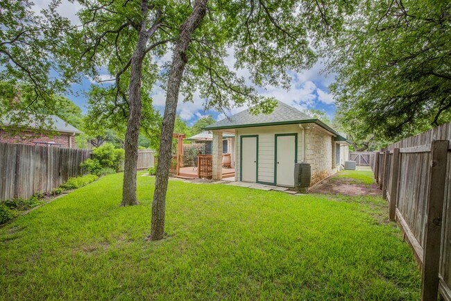 Building Photo - 3624 Malone Dr