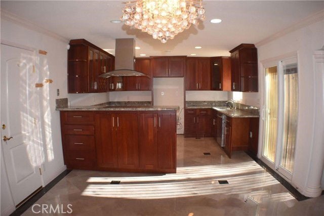 Building Photo - 431 La Terraza St