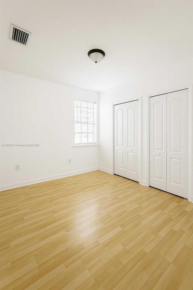 Building Photo - 11324 NW 54th Terrace