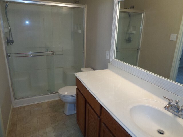 Building Photo - 8606 Sunset Pond Dr