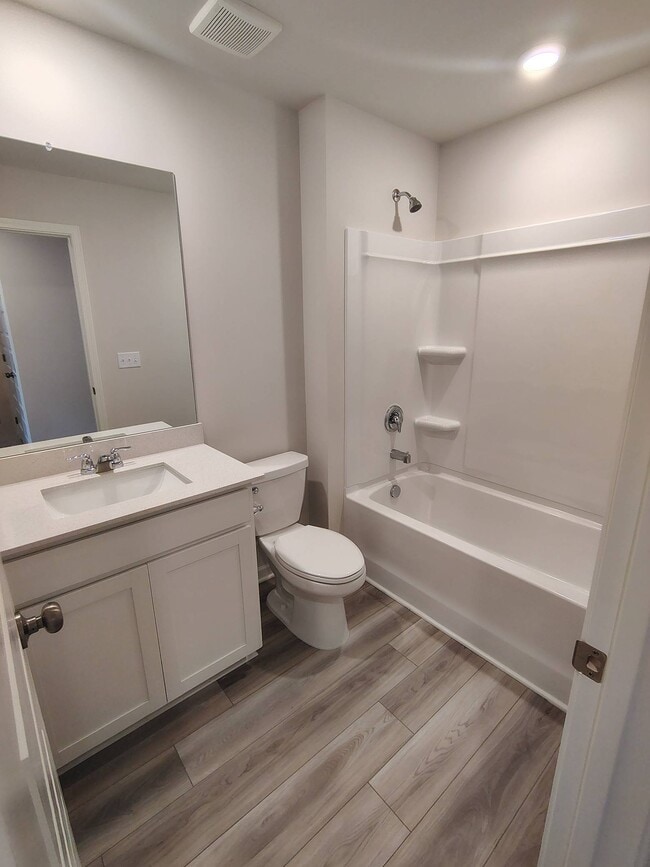 Building Photo - 725 Big Bnd Ct
