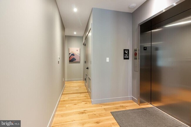 Building Photo - 448 K St NW