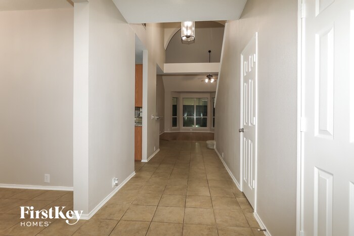 Building Photo - 6723 Dawn Star Dr