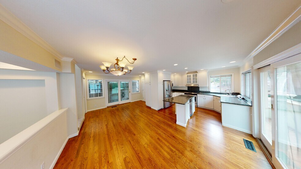 Building Photo - 3040 San Juan Blvd