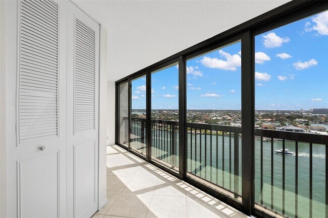 Building Photo - 9425 Blind Pass Rd