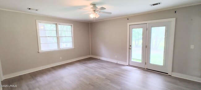Building Photo - 2723 Waddell Rd