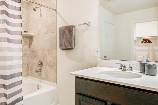 Master Bathroom (View 3) - 23314 Stahl Creeks Ln