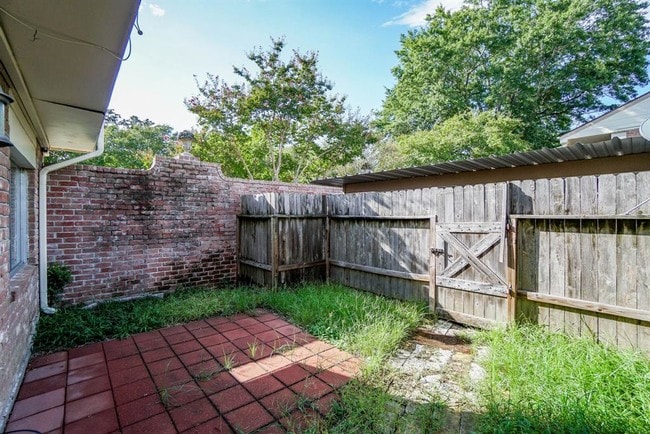 Building Photo - 14370 Misty Meadow Ln