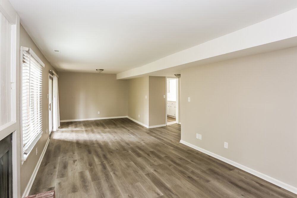 Building Photo - 3125 Windbluff Dr