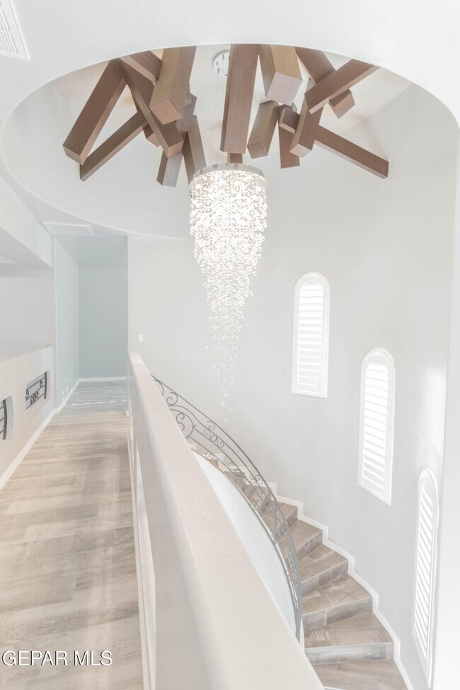 Building Photo - 864 Lemington St