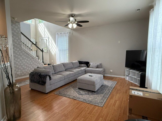 Building Photo - 477 Belvedere Ln