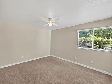 Building Photo - 3 bedroom 2 bath in Dry Creek School District.