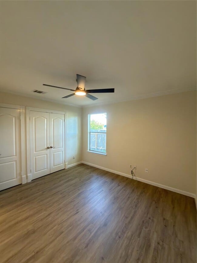 Building Photo - 5805 Kevin Kelly Pl