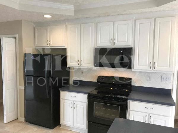 Building Photo - 20 Stephens Way