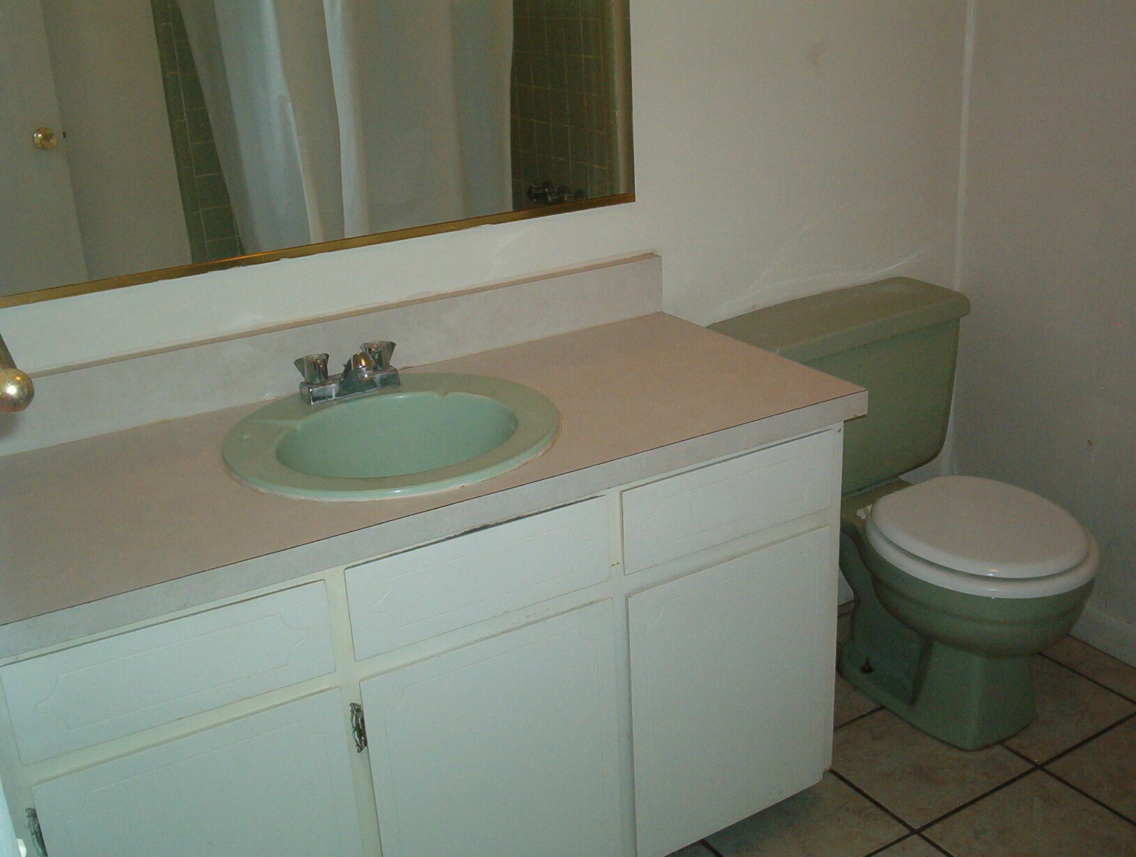 Building Photo - 931 McFarlan Ave