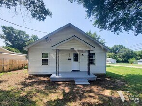 Building Photo - Updated 3-Bedroom, 1-Bath Rental Home in B...