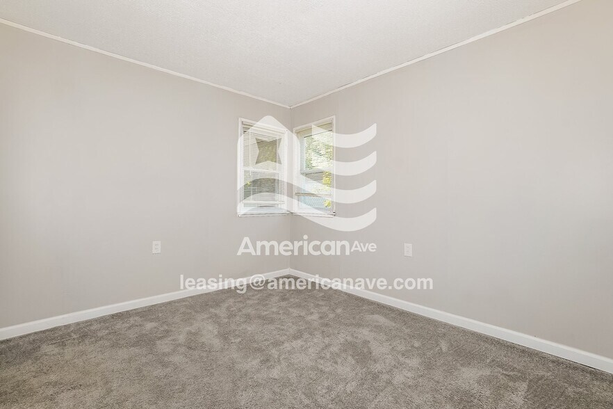 Building Photo - 1583 Breiding Rd