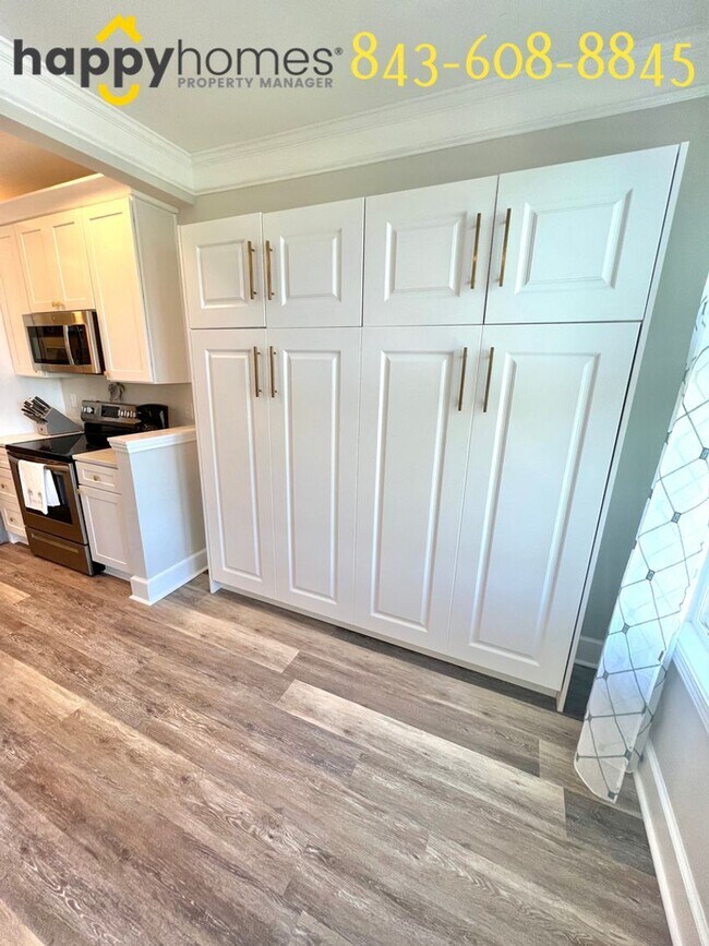 Building Photo - 1/1 Fully Furnished Condo in Southampton Pointe Located in Mount Pleasant!