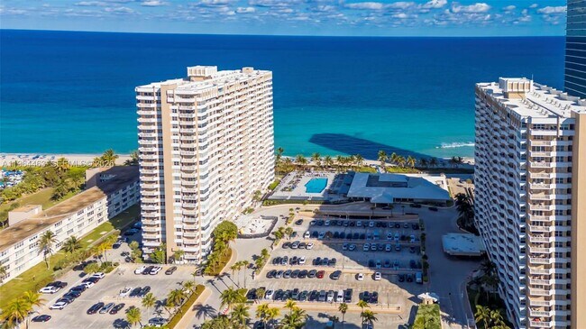 Building Photo - 1985 S Ocean Dr