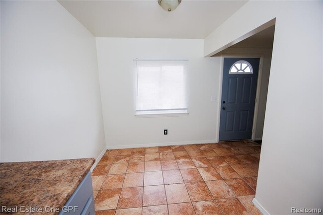 Building Photo - 14960 Alberta Ave