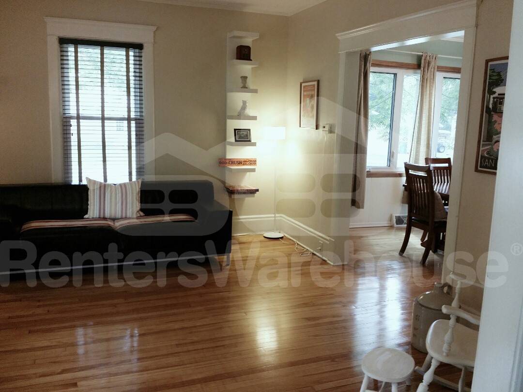 Building Photo - 1303 2nd St