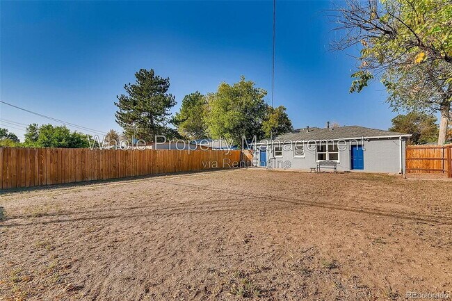 Building Photo - 1764 Oswego St