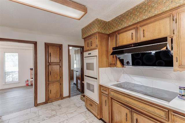 Building Photo - 604 McCoy Dr