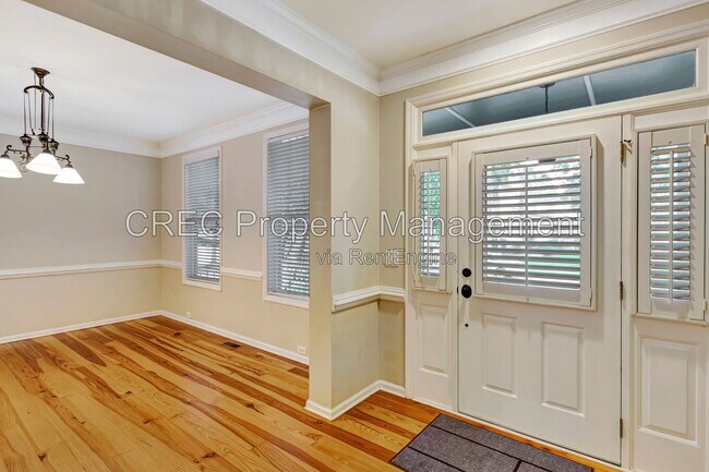 Building Photo - 1071 Barfield St