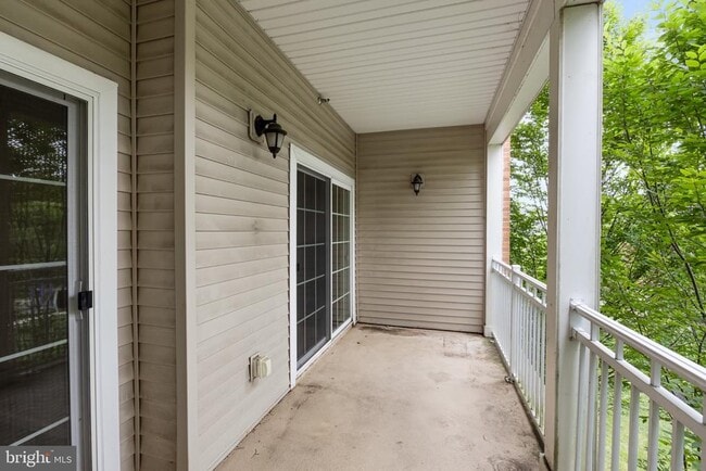 Building Photo - 4323 Champions Run