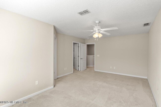 Building Photo - 12692 Josslyn Ln