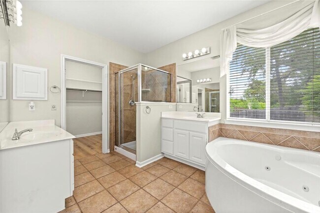 Building Photo - 3508 Refugio Ct