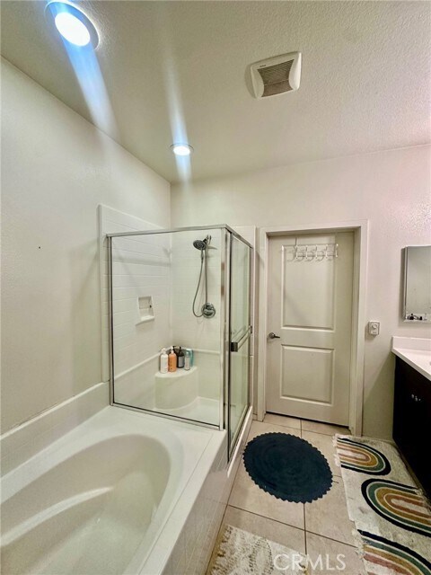 Building Photo - 5450 Strand