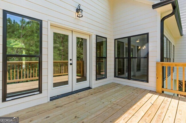 Building Photo - 400 Ansley Dr