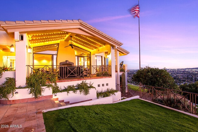 Building Photo - 5400 E Valle Vista Rd