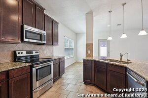 Building Photo - 10730 Gentle Fox Bay