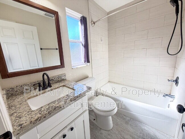 Building Photo - 13670 Highland Rd