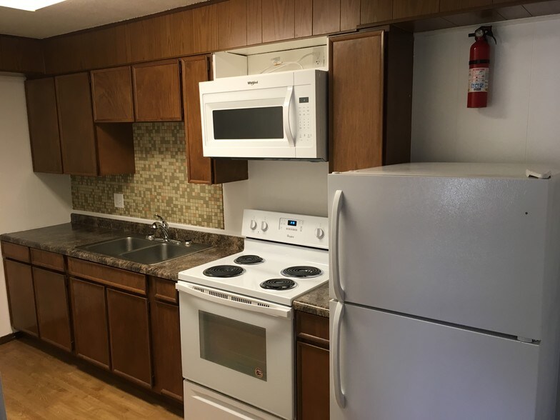 Building Photo - 1206 14th Ave S